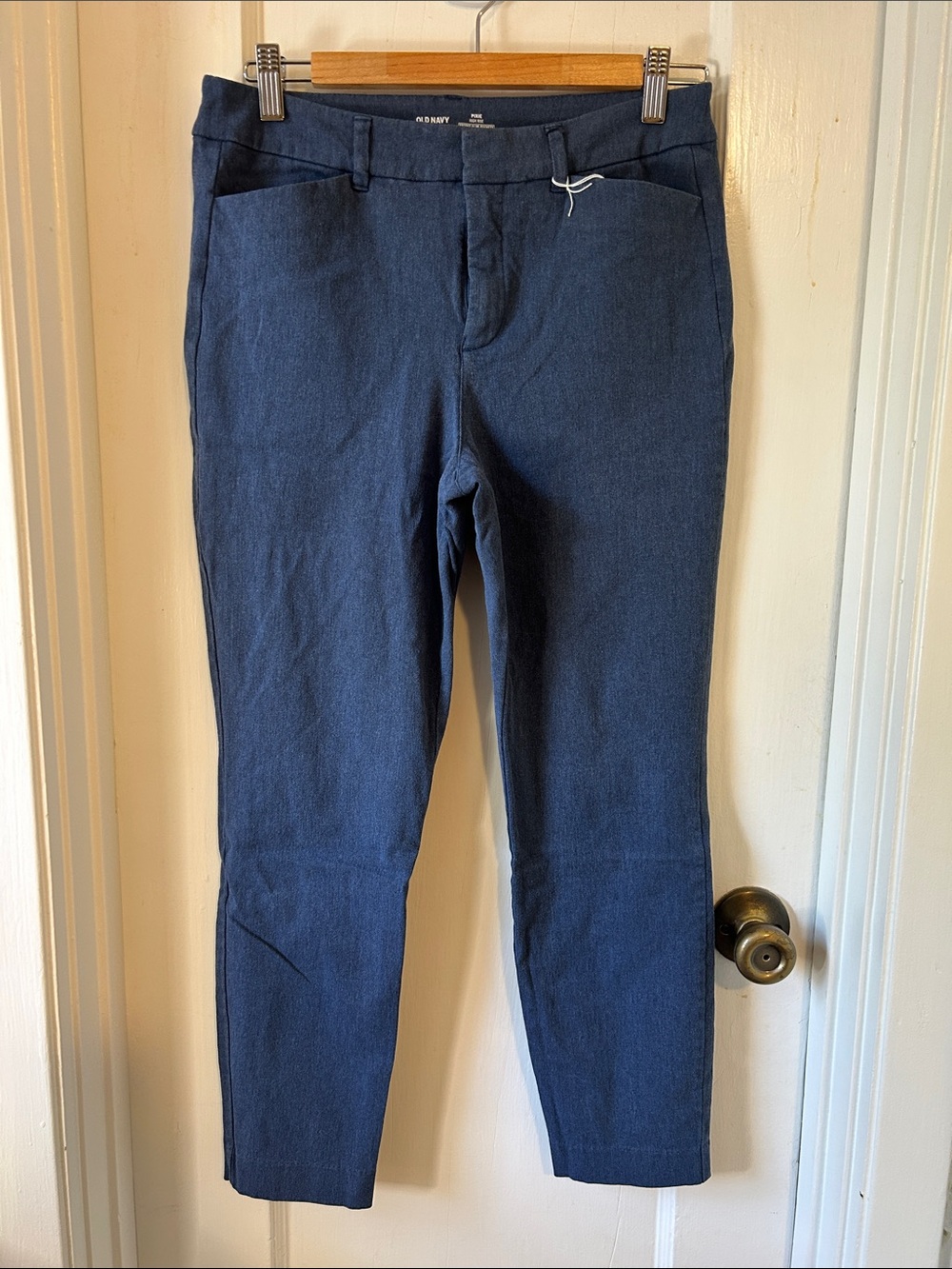 Old Navy Cotton Stretch Pixie Ankle Pant in Slate Blue